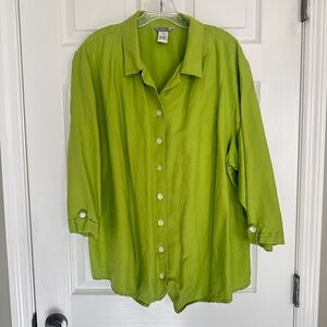 Women's Green Button-Up Blouse